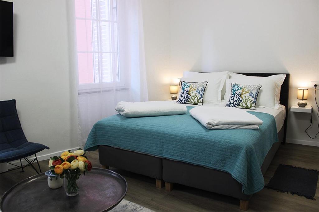 Love Apartment 罗维尼 外观 照片